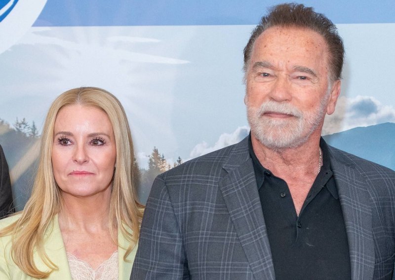 Arnold Schwarzenegger snimljen u rijetkom izlasku s dugogodišnjom partnericom