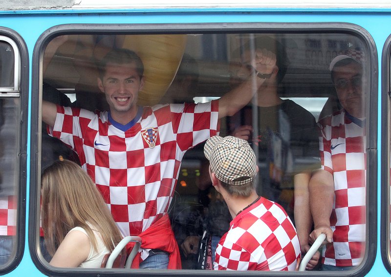 Očekuju se ogromne gužve: ZET otkrio koliko će noćnih linija voziti nakon utakmice
