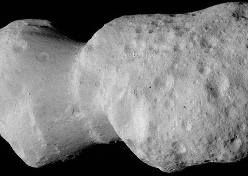 NASA-in prelet otkriva nasilnu povijest ovog neobično oblikovanog asteroida