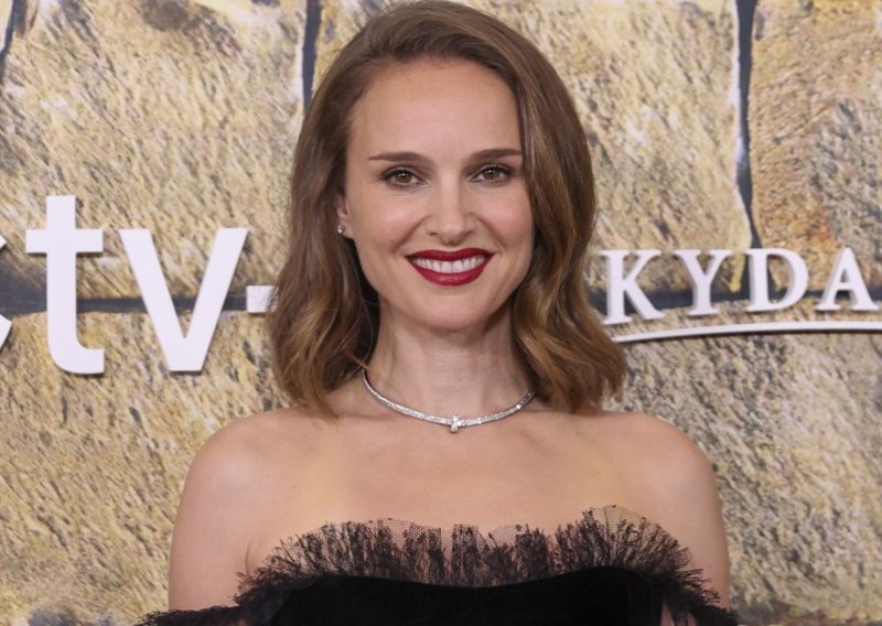 Natalie Portman proslavila 45. rođendan i prvi put pokazala trudnički trbuščić