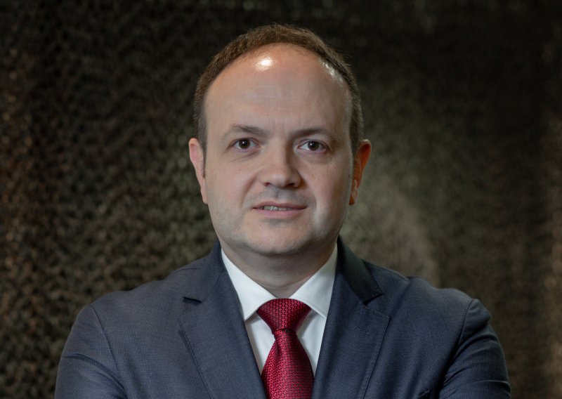 Advance Capital Partners preuzima 50 posto Adria Dental Groupa