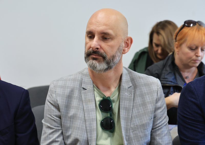 Bivši HDZ-ov ministar Tolušić imao prometnu nesreću i završio u bolnici