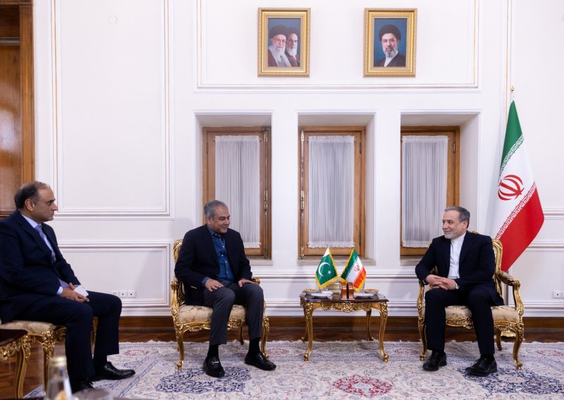 Pakistanski ministar stigao u Iran: Razgovarat će se o nastavku pregovora sa SAD-om