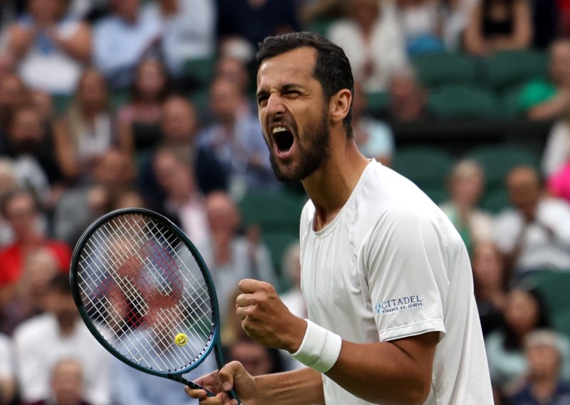 Sjajna forma uoči Wimbledona: Pavić i Arevalo u finalu Queen's Cluba
