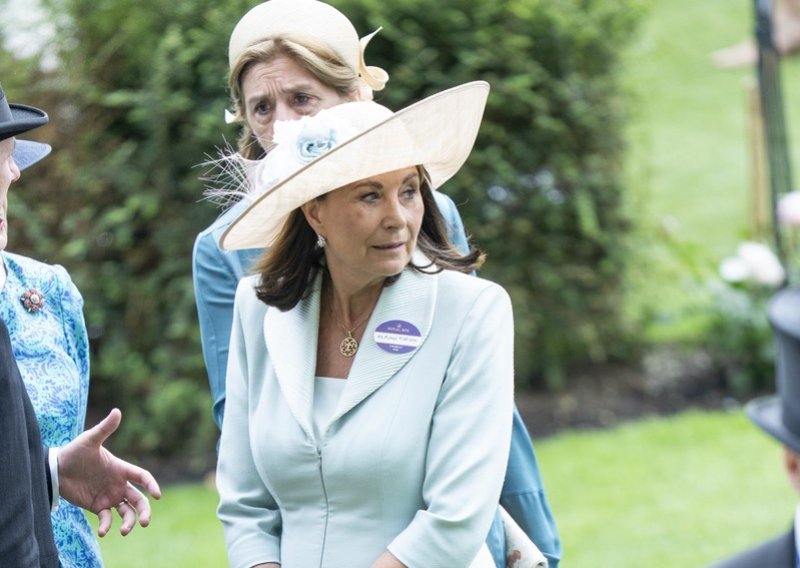 Carole Middleton 'reciklirala' haljinu koju je nosila na vjenčanju Harryja i Meghan