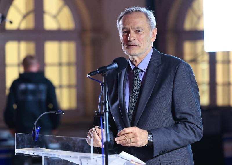 Dino Milinović novi je predsjednik Društva hrvatskih književnika