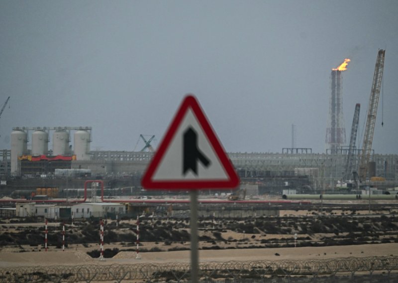 Snažna eksplozija u katarskom LNG postrojenju: 54 ozlijeđenih, 18 se vodi kao nestalo