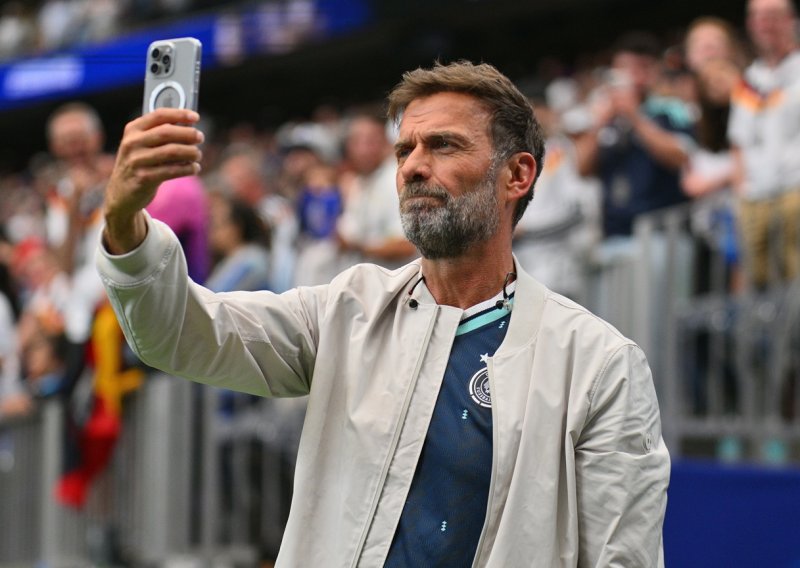 Klopp odbrusio ego-manijaku: 'Ako jednog dana kaže nešto pozitivno o nekom igraču...'
