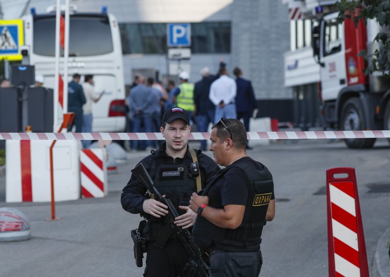 Masovni napad na Moskvu: Rusi tvrde da su oborili više od 300 dronova