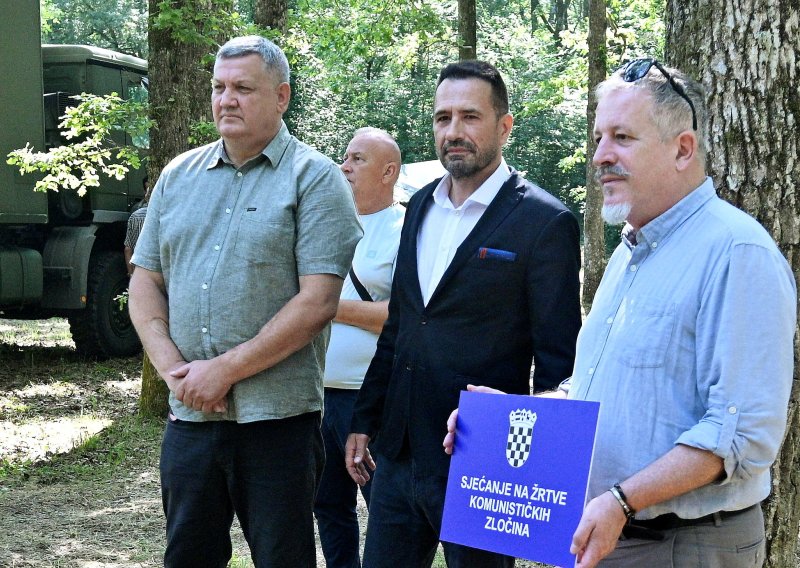 Peternel došao u Brezovicu, došlo do incidenta: 'Od koga ti je baba spašavala Židove?'