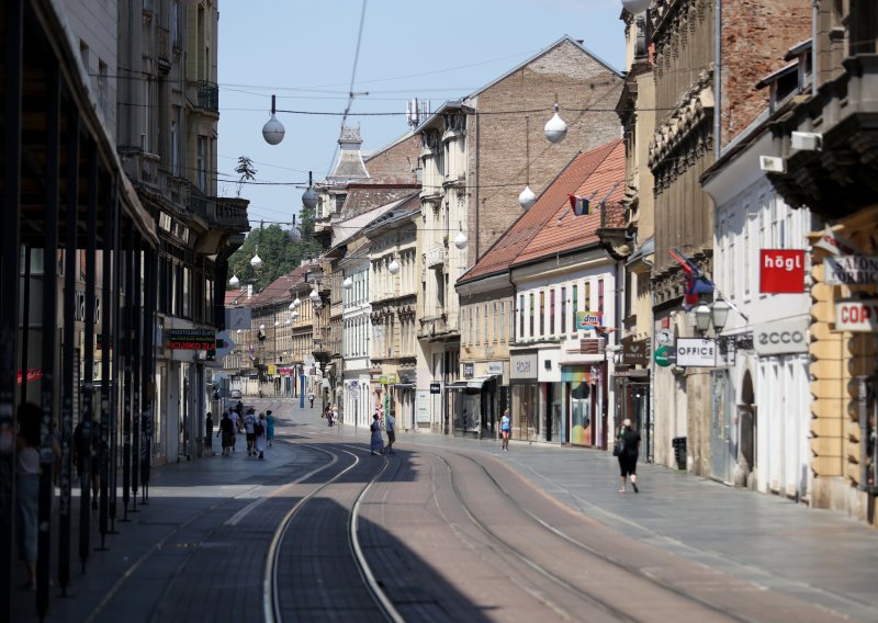 FOTO Pogledajte sablasne prizore iz centra Zagreba