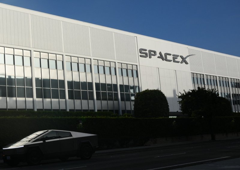 SpaceX sve više nalikuje tvrtki za podatkovne centre nego svemirskoj kompaniji