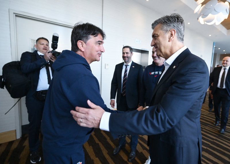 Plenković kod Dalića: 'Očekujemo pobjedu'