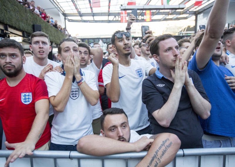 Engleski novinar nije mogao vjerovati što se događa uoči utakmice u Bostonu: 'Prava šteta'