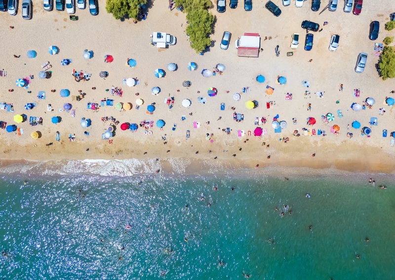 Panika na plažama Mediterana: Širi se bakterija koja jede meso, posljedice su strašne