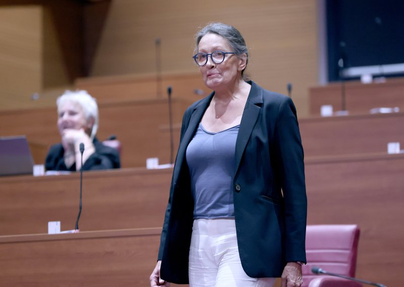 Oporba prozvala institucije zbog skrivanja informacija, HDZ tvrdi da sustav napreduje