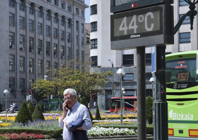 Obaraju se rekordi u Europi: Više od 350 milijuna ljudi 'kuha se' na više od 30 stupnjeva