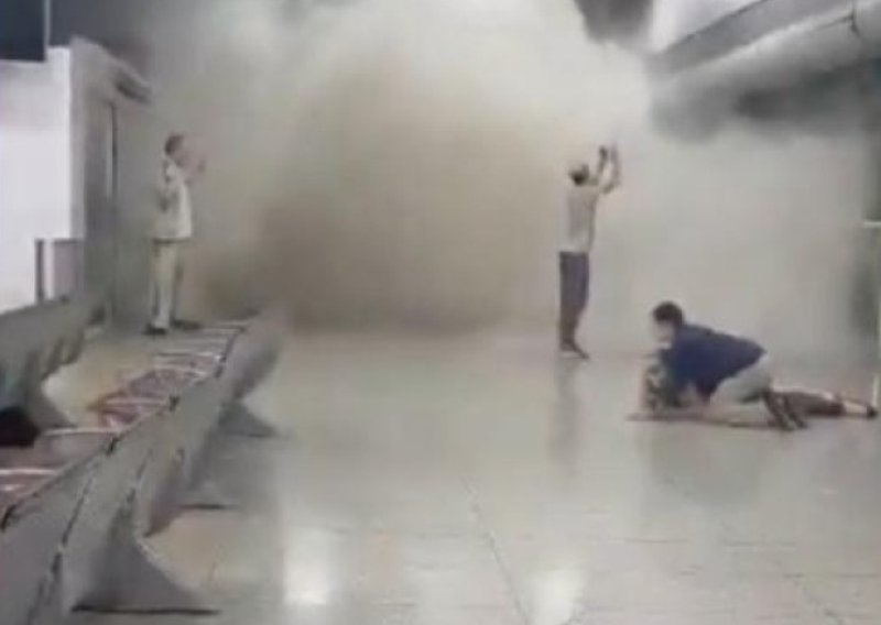 VIDEO Užas u zračnoj luci u Caracasu: Silina udara bila je strašna