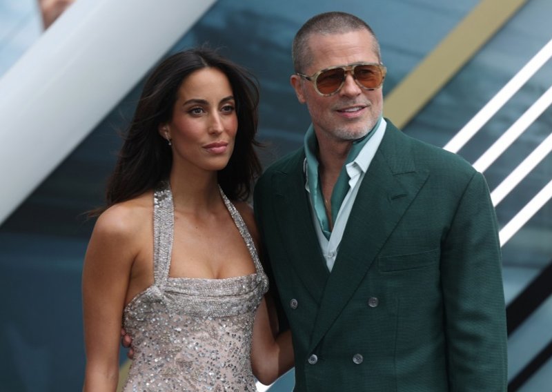 Brad Pitt nakon obiteljske drame navodno želi dijete s 33 godine mlađom djevojkom