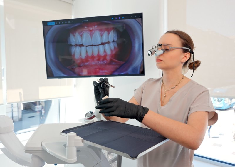 Era 'umjetnih osmijeha' je iza nas: Kako moderna dentalna estetika postiže izgled koji nikada ne izlazi iz mode