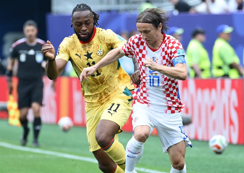 Hrvatska golčinom Petra Sučića vodi protiv Gane! Idemo, Vatreni!