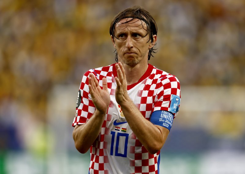 Fabrizio Romano se oglasio u ponoć oko Luke Modrića