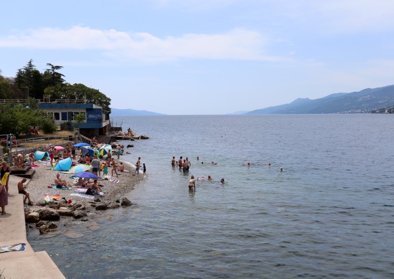 Kupači na Kvarneru mogu odahnuti: More na 96 posto plaža ocijenjeno izvrsnim