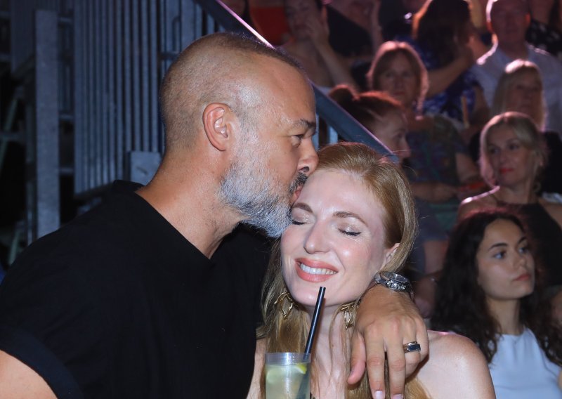 Rijedak izlazak poznatog para: Nataša Janjić i Nenad Medančić prepustili se emocijama u Splitu