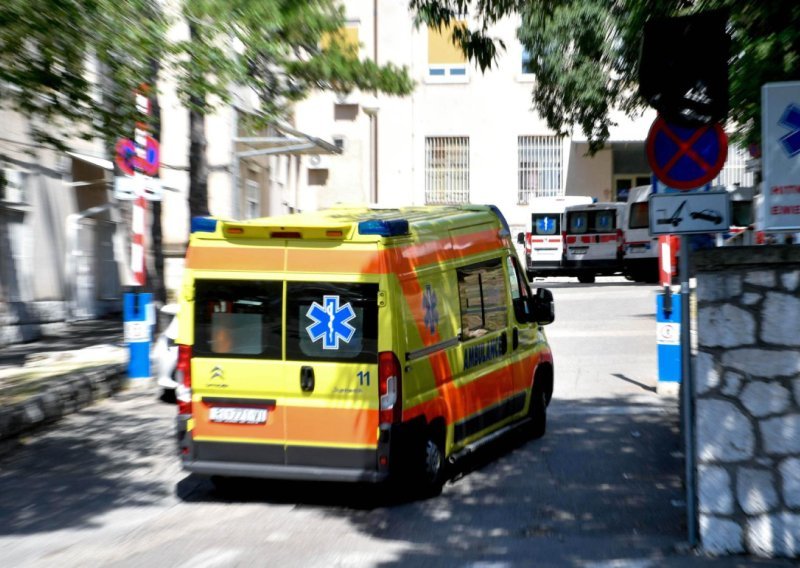Tragedija kod Buzeta: Dječak u subotu pao s bicikla, jutros pronađen kako ne diše