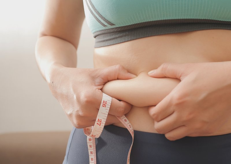 Zašto se struk širi s godinama čak i kad su kilogrami isti? Znanstvenici imaju odgovor