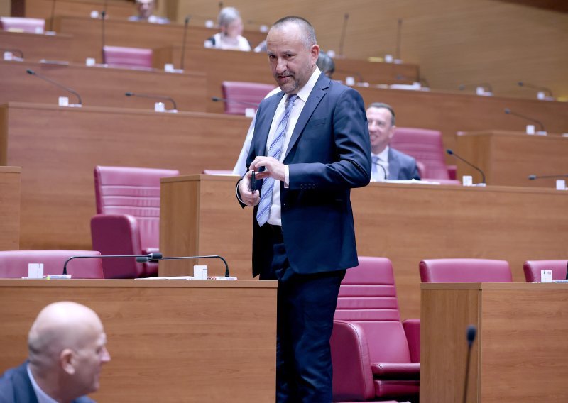 Zekanović žestoko prozvao Milanovića zbog Pariza: 'Može reći sve i ostati živ'