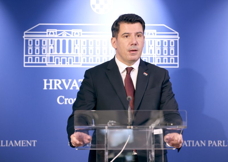 Iz Mosta se oglasili o incidentu curenja podataka iz škola: 'To nije izoliran slučaj'