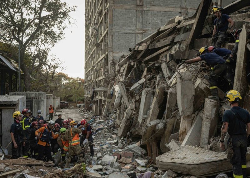 Apokaliptične scene iz Venezuele: Više je od 1700 poginulih, SAD udvostručuje pomoć
