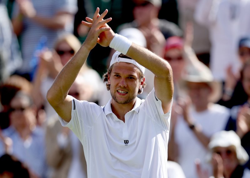 Senzacija na Wimbledonu: U drami ispao četvrti nositelj