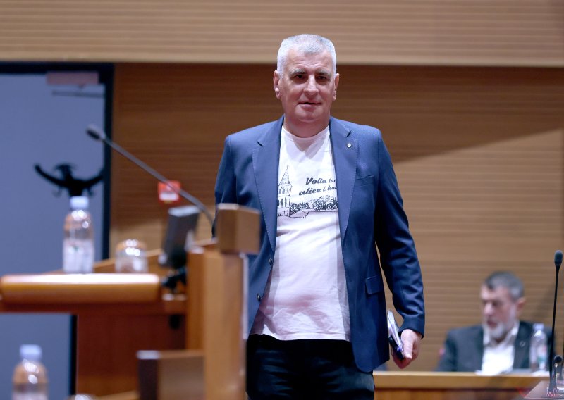 Žustro u Saboru zbog vojnika: 'Sramite ste, obmanjujete javnost i branitelje'