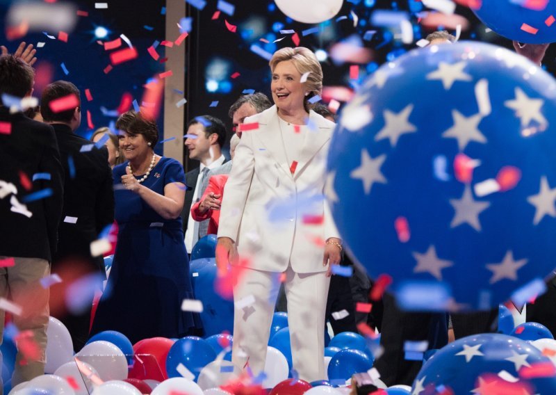 Internet gori zbog nećaka Hillary Clinton
