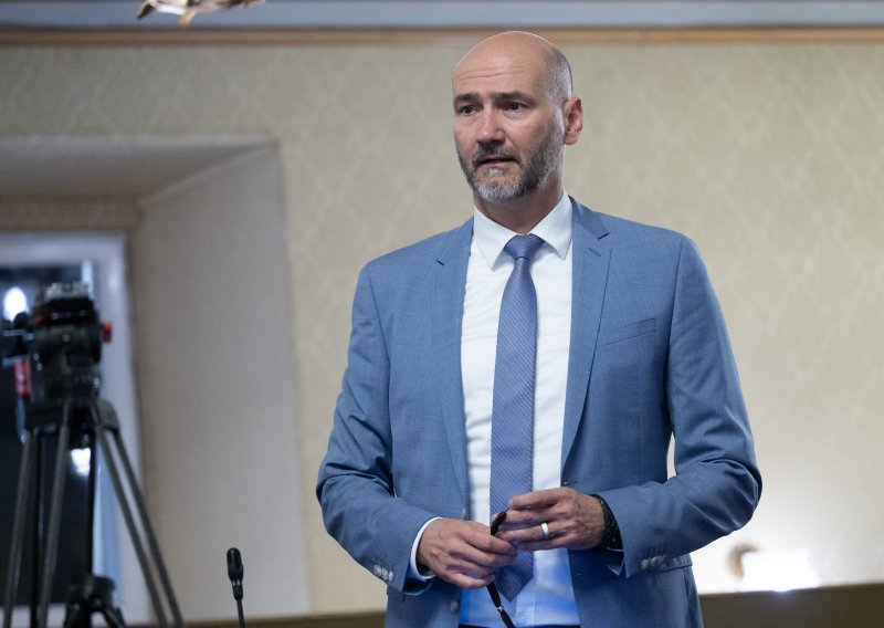 Klisović: Lokalni političari trebaju sudjelovati u vanjskoj politici EU-a