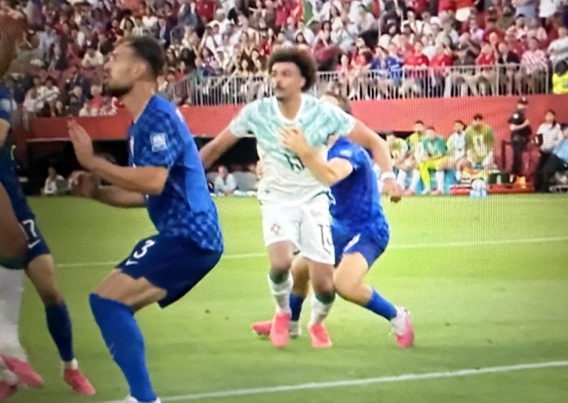 Anketa: Je li bio penal za Portugal?