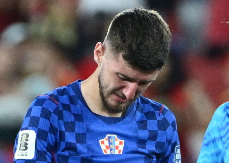 Petar Sučić neutješno je plakao nakon poraza, a onda mu je prišao Cristiano Ronaldo