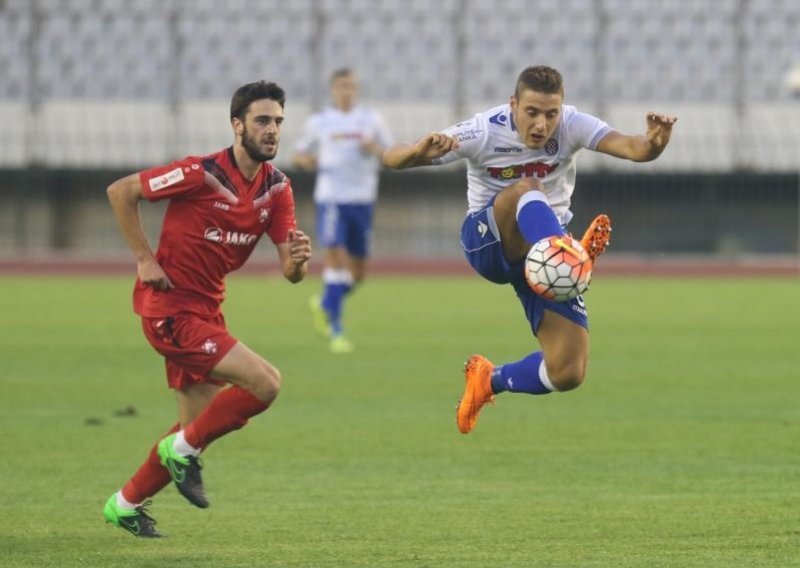 Hajduk drugim golom sve riješio; Zagreb s igračem manje