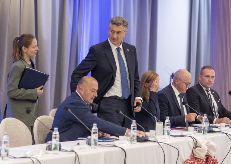 Plenković: Ravnomjerni regionalni razvoj jedna je od okosnica Vladine politike