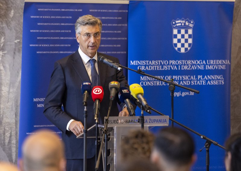 Plenković se obraća javnosti iz Đakova