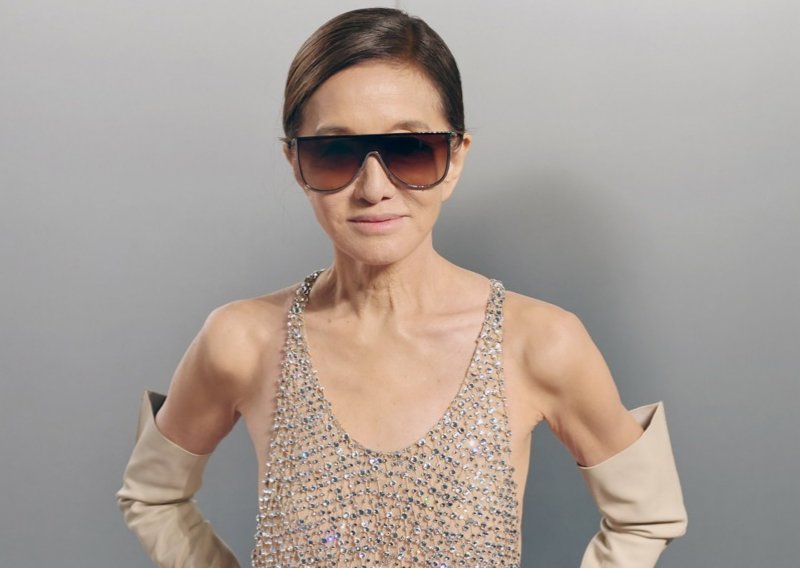 Vera Wang proslavila 77. rođendan u Parizu i predstavila neočekivan novi imidž