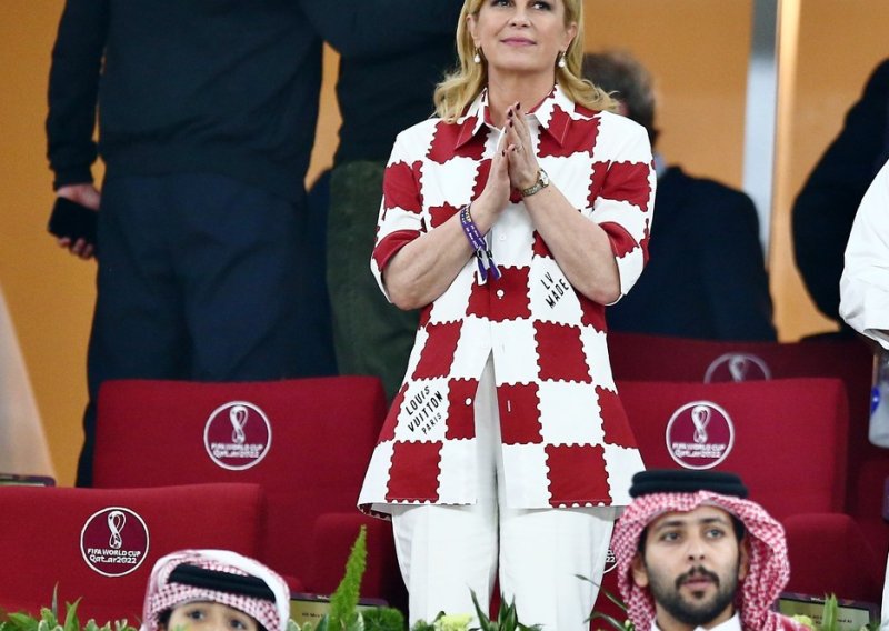 Kolinda sad slavi uspjeh Maroka, a njena omiljena Louis Vuitton košulja opet krade pažnju