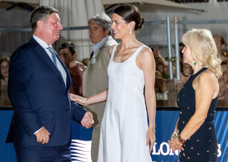 Kad je manje zbilja više: Charlotte Casiraghi u kombinaciji koju vrijedi kopirati