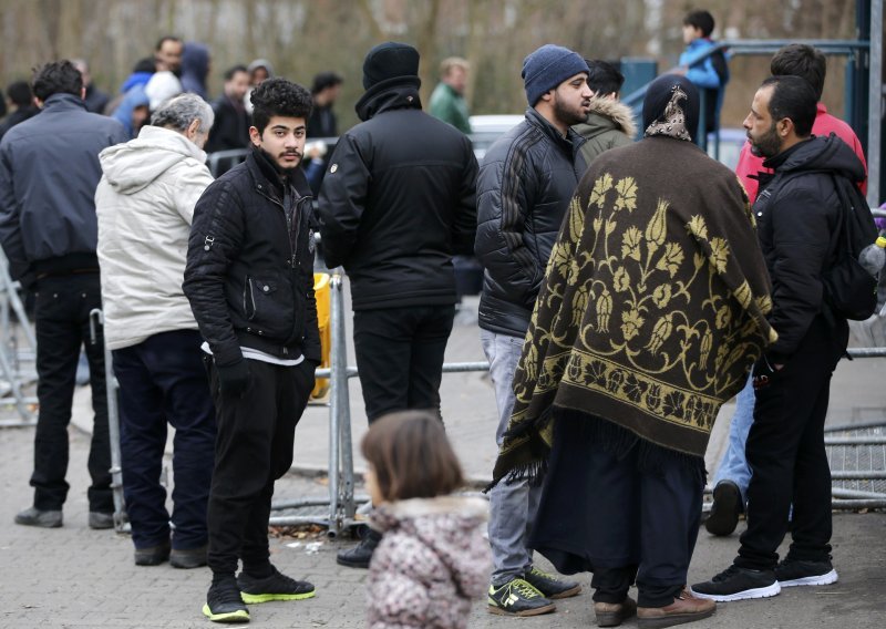 Njemačka: Napad granatom na izbjeglički smještaj
