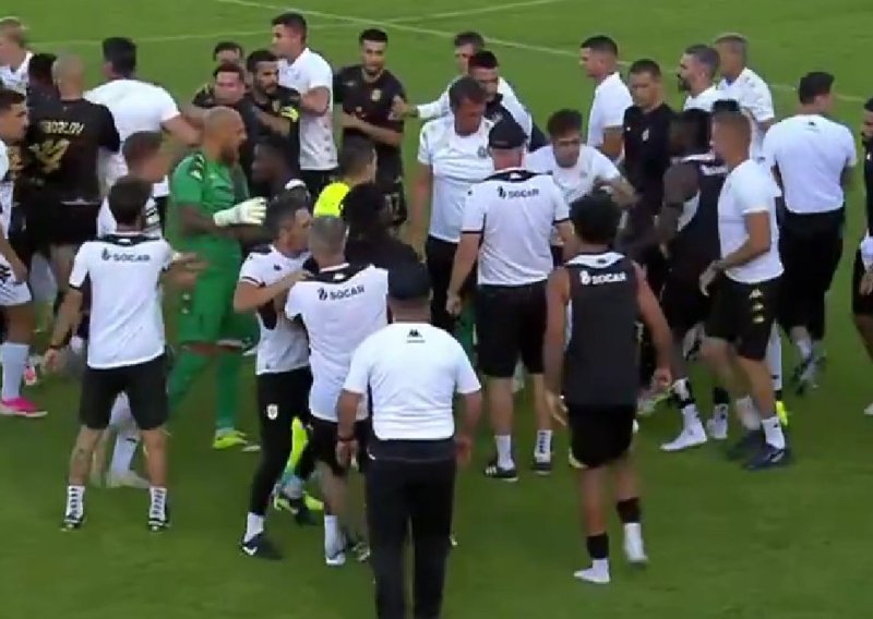 Opći kaos na pripremama Partizana! Žestoka tučnjava prekinula utakmicu