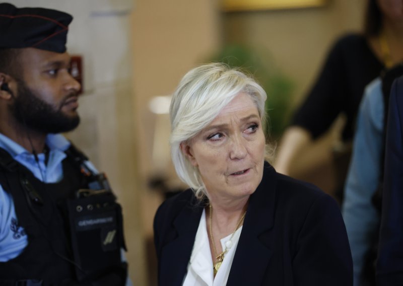 Le Pen nikad bliže vlasti, ali i nikad bliže političkom kraju: Danas je dan odluke