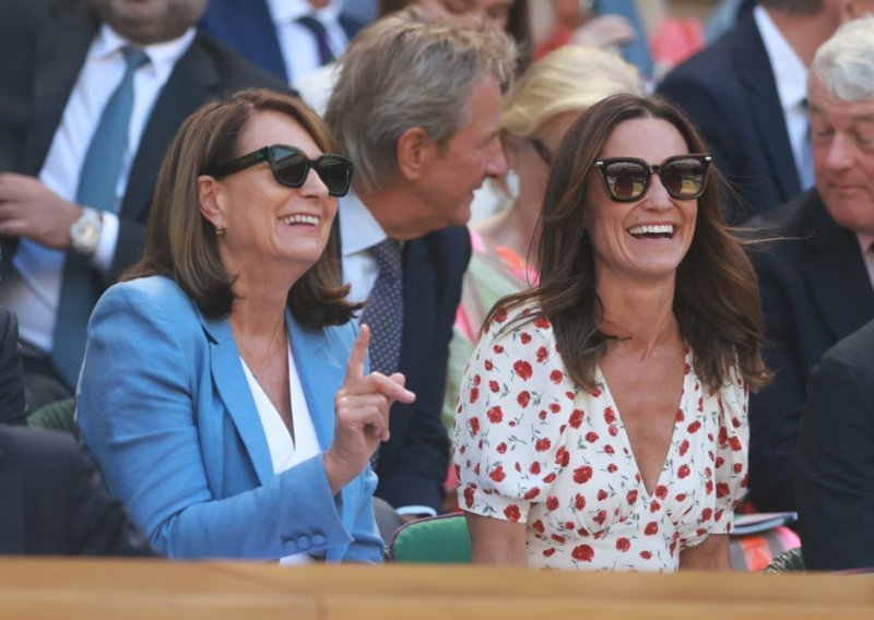 Neočekivani susret: Carole Middleton i F1 zvijezda iznenadili zajedničkom fotografijom
