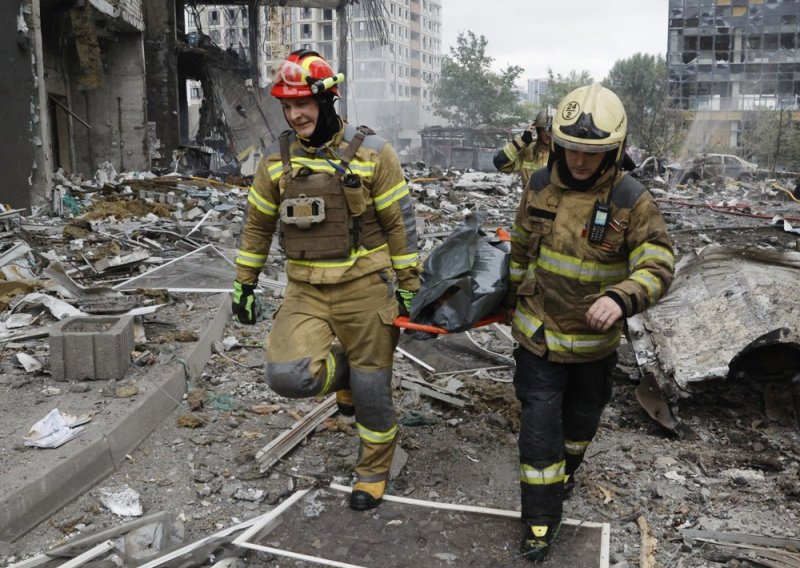 Novi ruski napadi: Bespilotne letjelice i projektili gađaju sve od Zaporižja do Harkiva